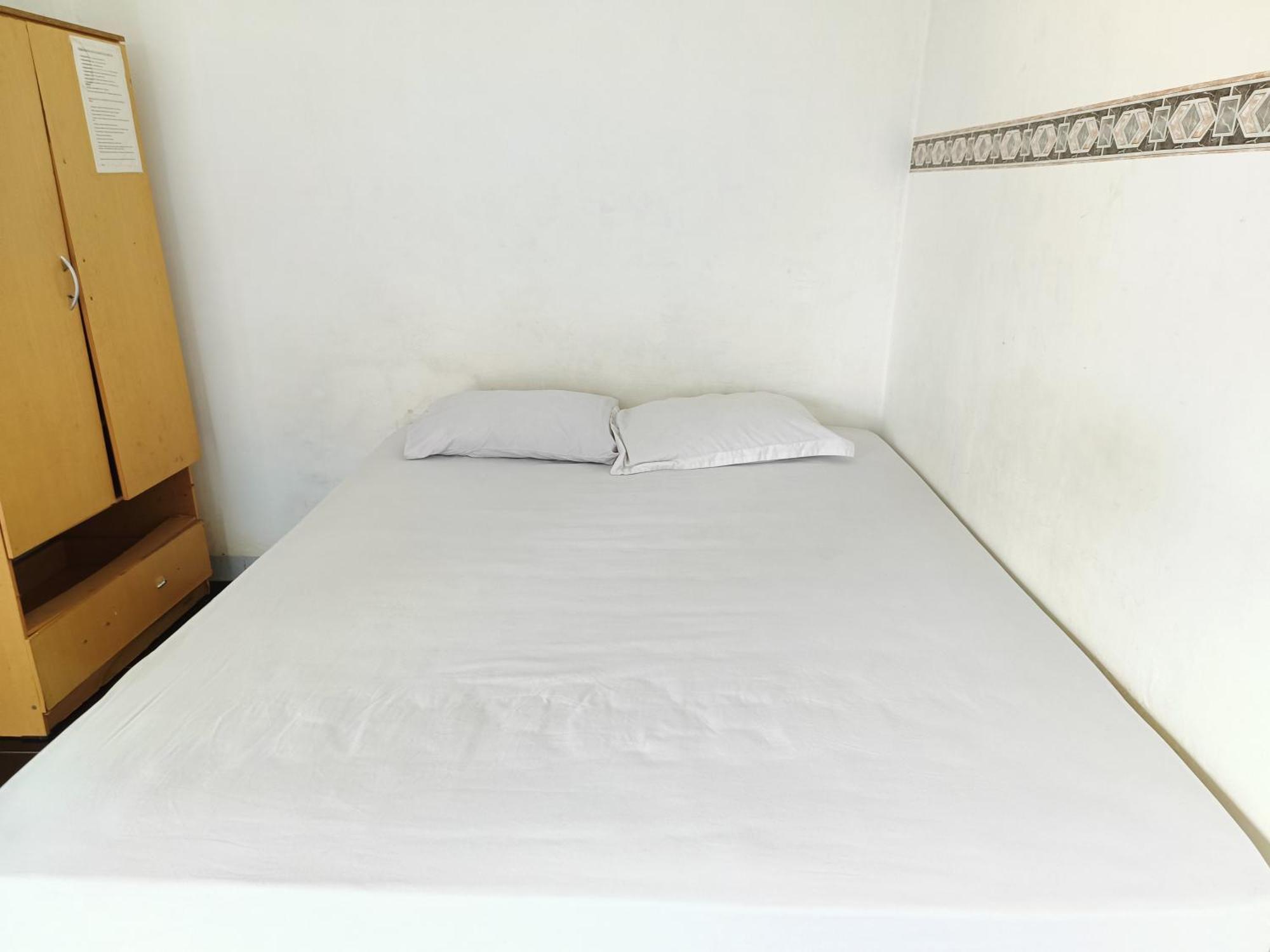 OYO 90260 Bumi Merpati Residence Macáçar Exterior foto