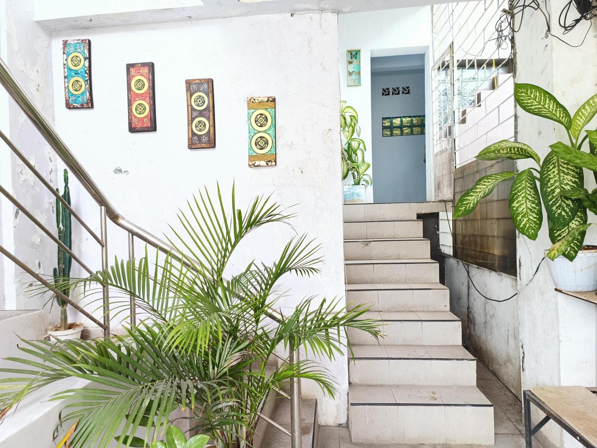 OYO 90260 Bumi Merpati Residence Macáçar Exterior foto